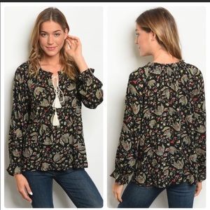 Entro Floral Black Top